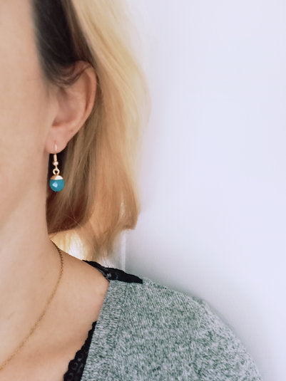 Boucles d'oreilles plaqué or goutte agate bleue