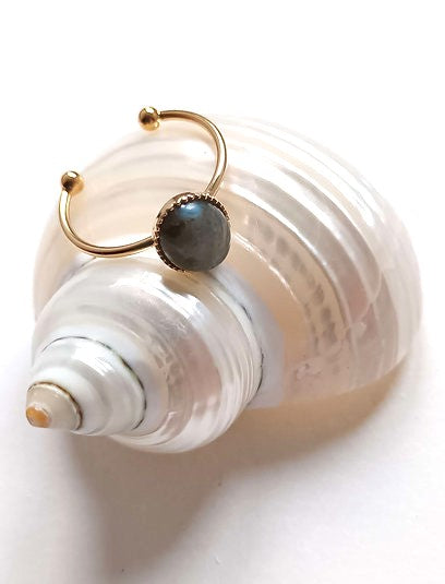 Gold plated oval Labradorite ring