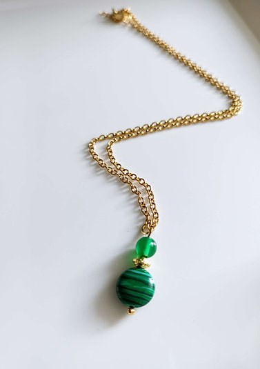 Collier plaqué or malachite et agate verte