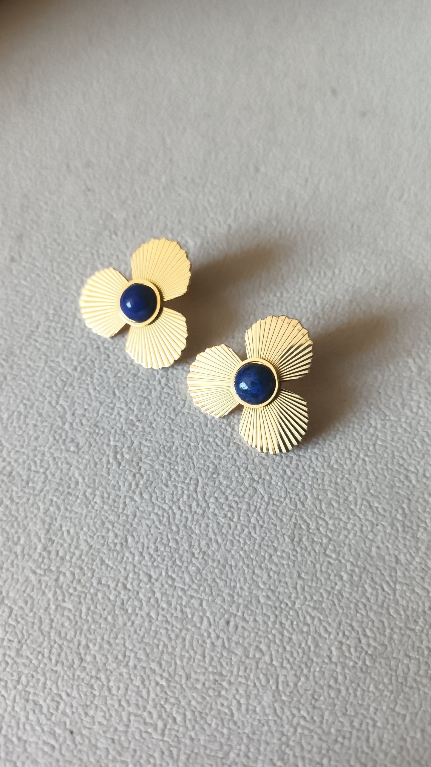 Boucles d'oreilles fleurs - Lapis lazuli
