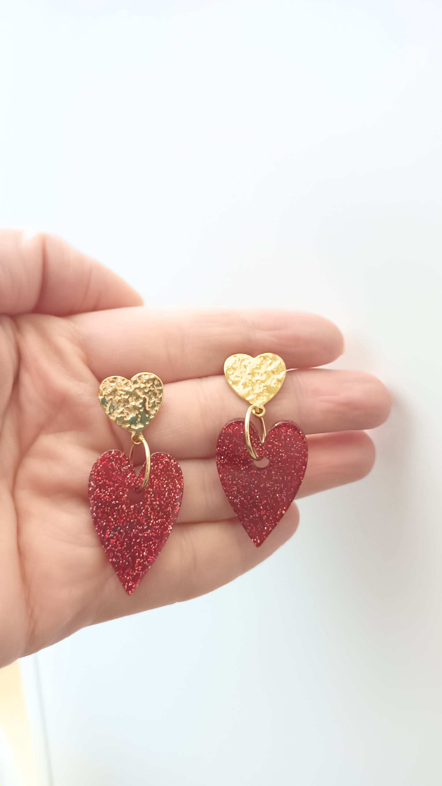 Shiny red heart ❤️❤️