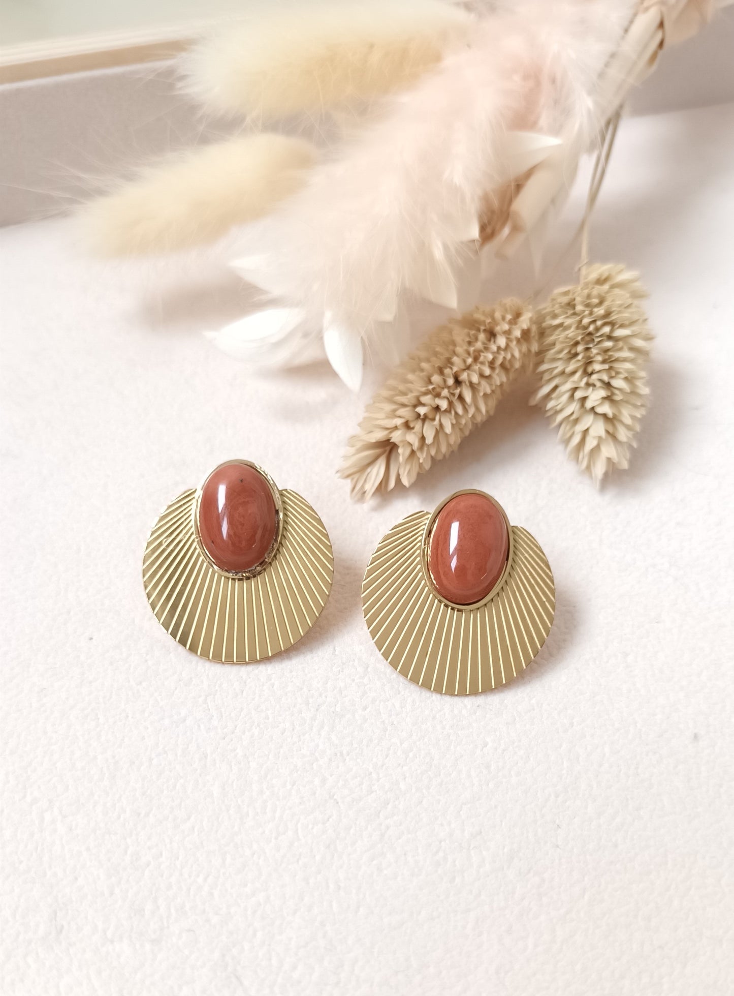 Boucles d'oreilles coquillage - jaspe rouge