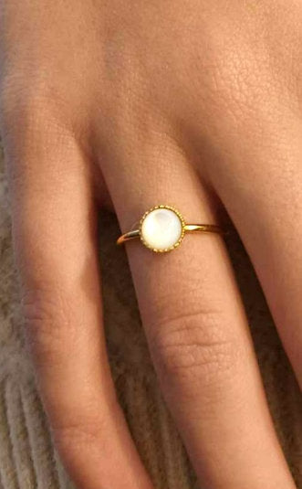Bague ronde plaqué or Nacre