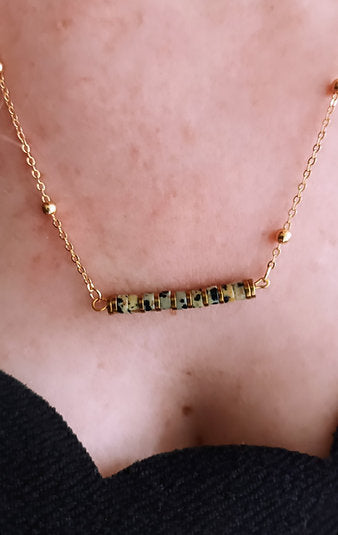Collier boucles plaqué or  Jaspe Dalmatien