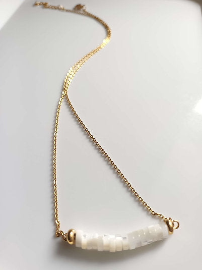 Collier plaqué or - perles heishi nacre