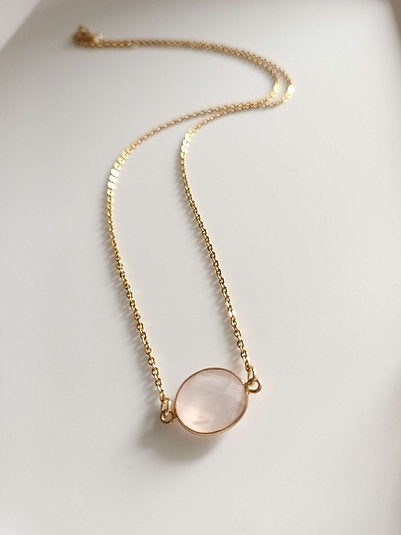 Collier plaqué or quartz rose