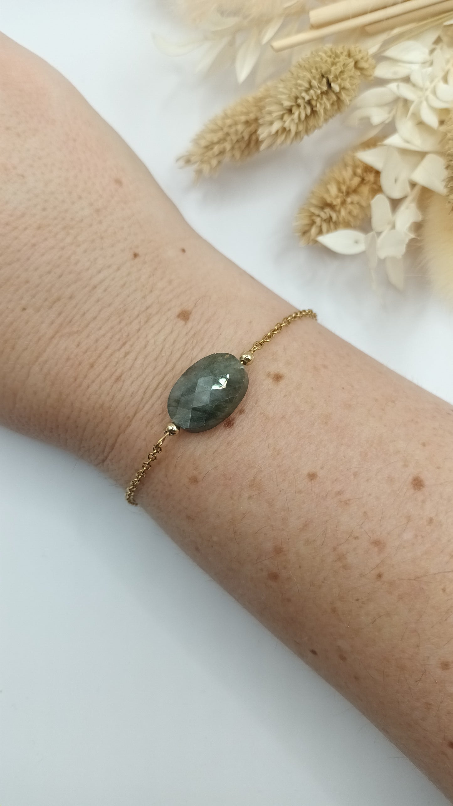 Bracelet chaine fine et pierre ovale - Labradorite