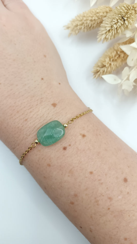 Bracelet chaine fine et pierre carré- Aventurine