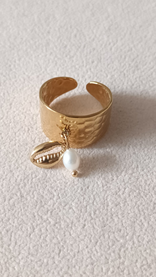 Collection été : Bague cauri perle d'eau douce