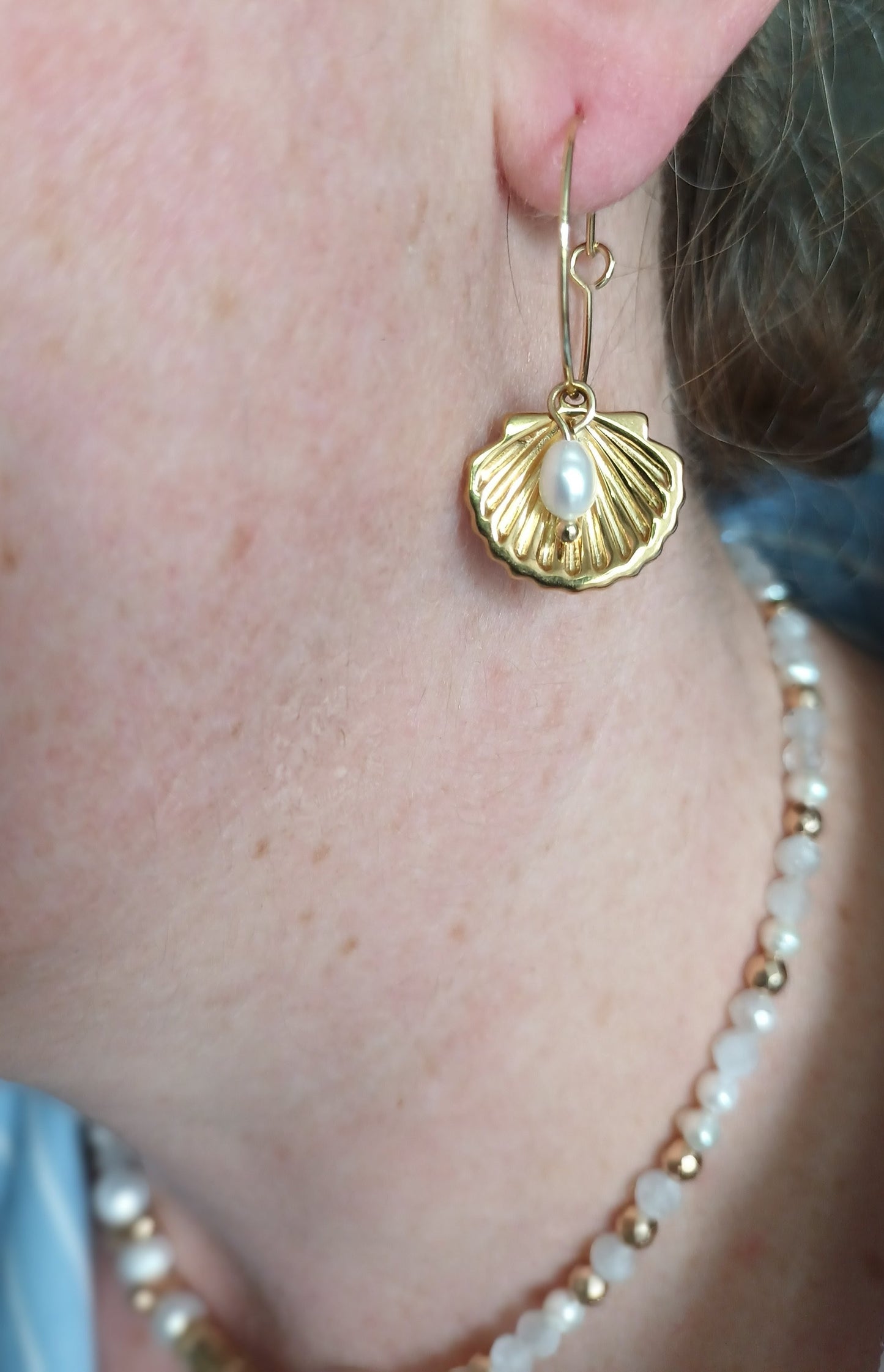 Collection été : Boucles d'oreilles Coquille et perle d'eau douce