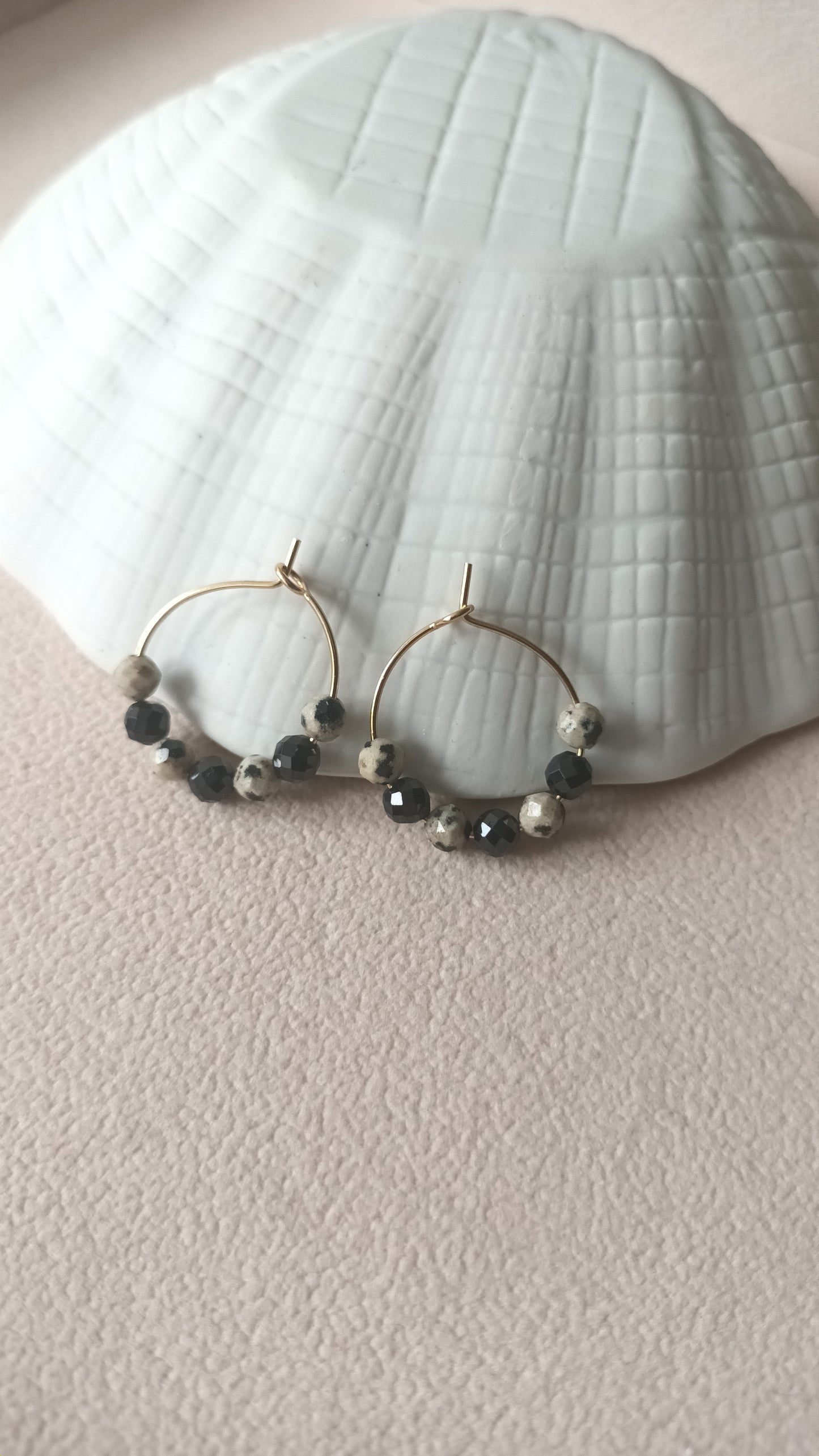 Créoles onyx et jaspe dalmatien (petit format)