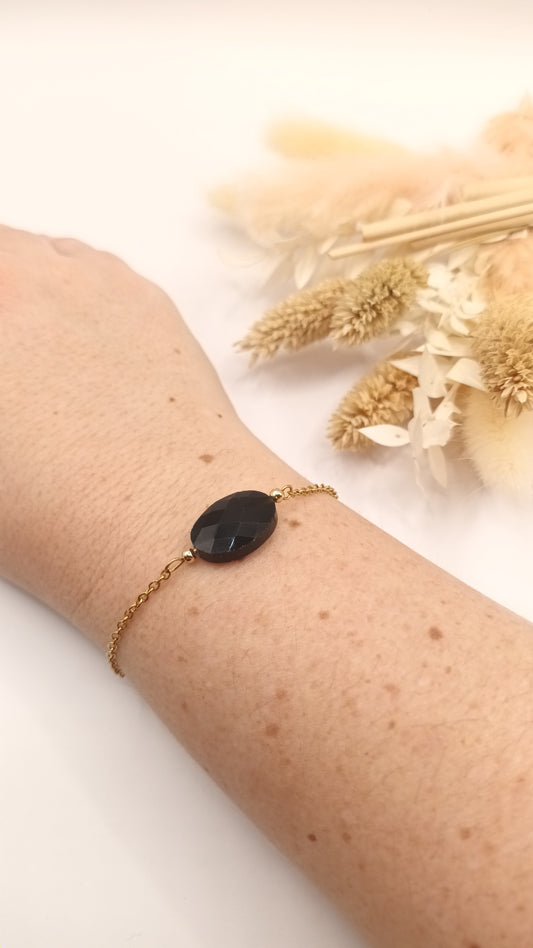 Bracelet chaine fine et pierre ovale - Onyx