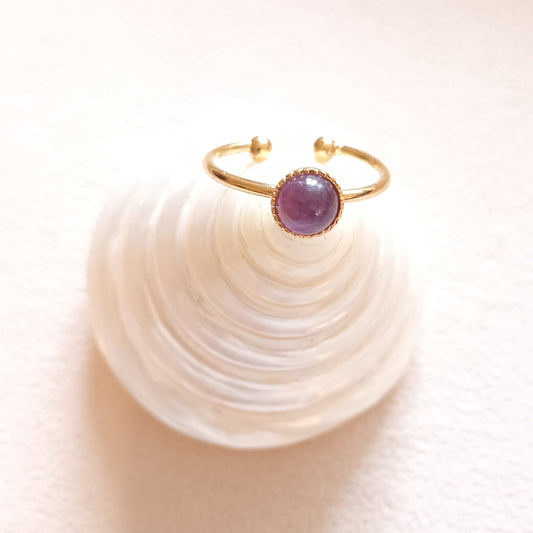 Anillo redondo de aventurina bañado en oro