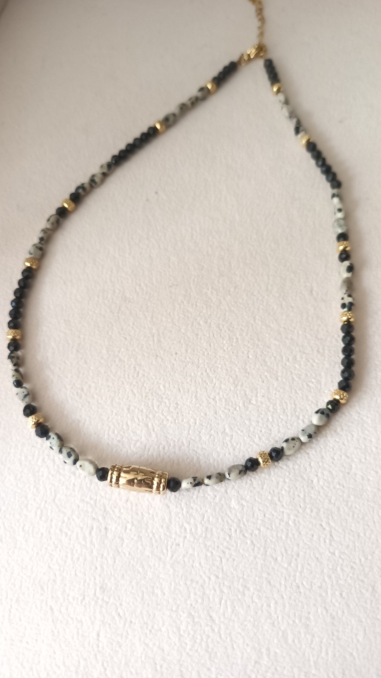 Collier onyx et jaspe dalmatien